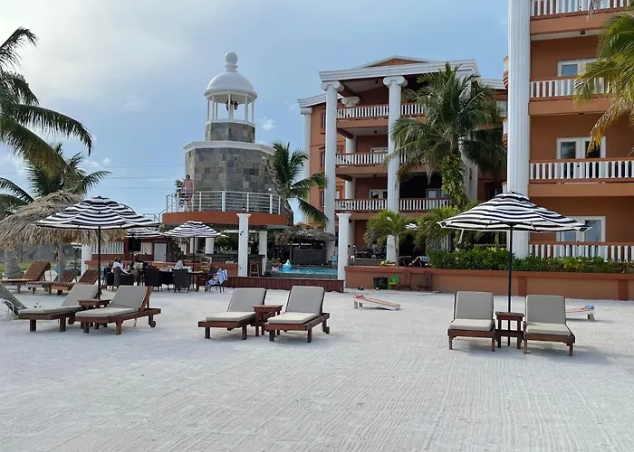 Lighthouse Beach Villas